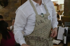 Cata Viñedos Alonso del Yerro